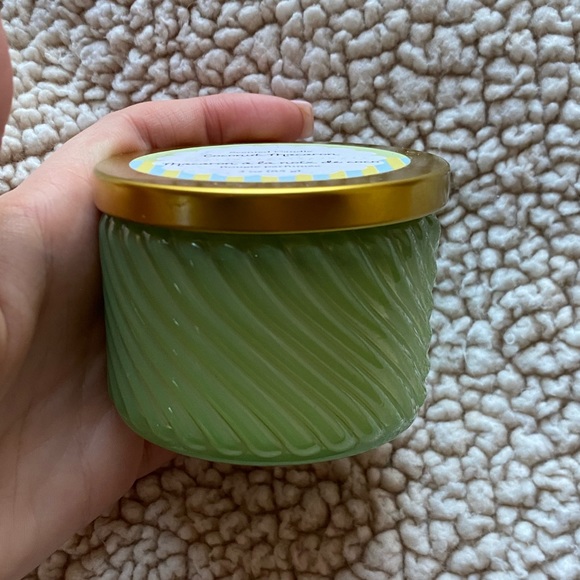 NWOT Scented Candle - Picture 2 of 4